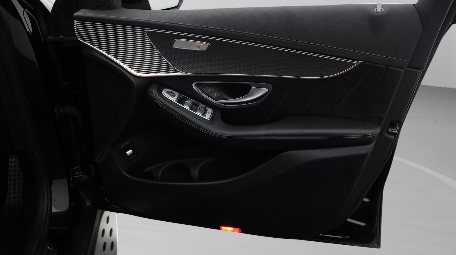 Used Mercedes-Benz EQC 2022 for sale - 76458012: Photo 16