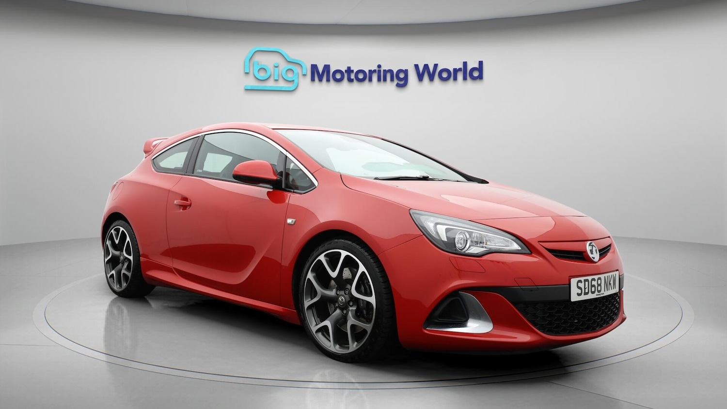 Used Vauxhall Astra GTC 2018 for sale - 76742835: Photo 2