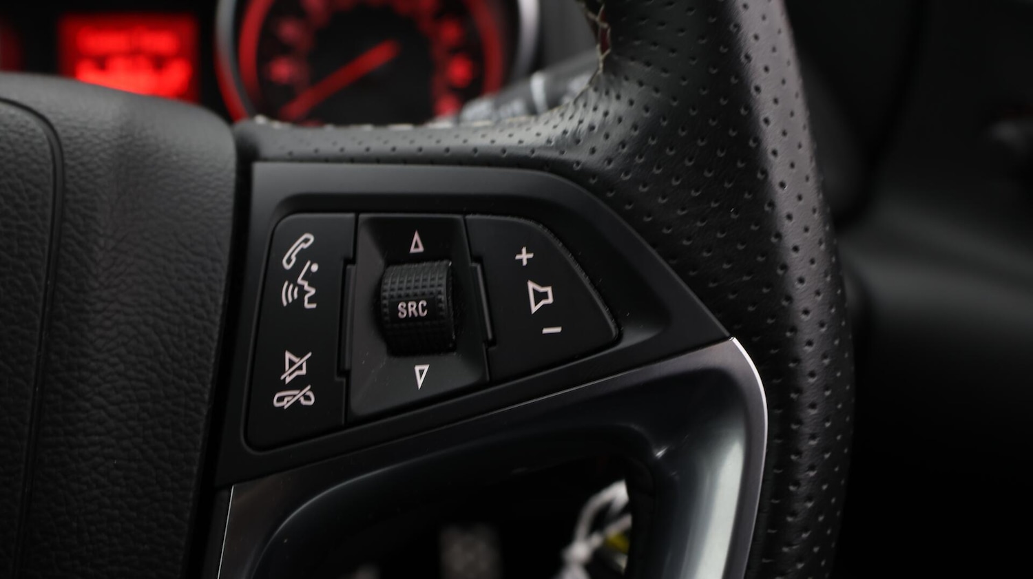 Used Vauxhall Astra GTC 2018 for sale - 76742835: Photo 24