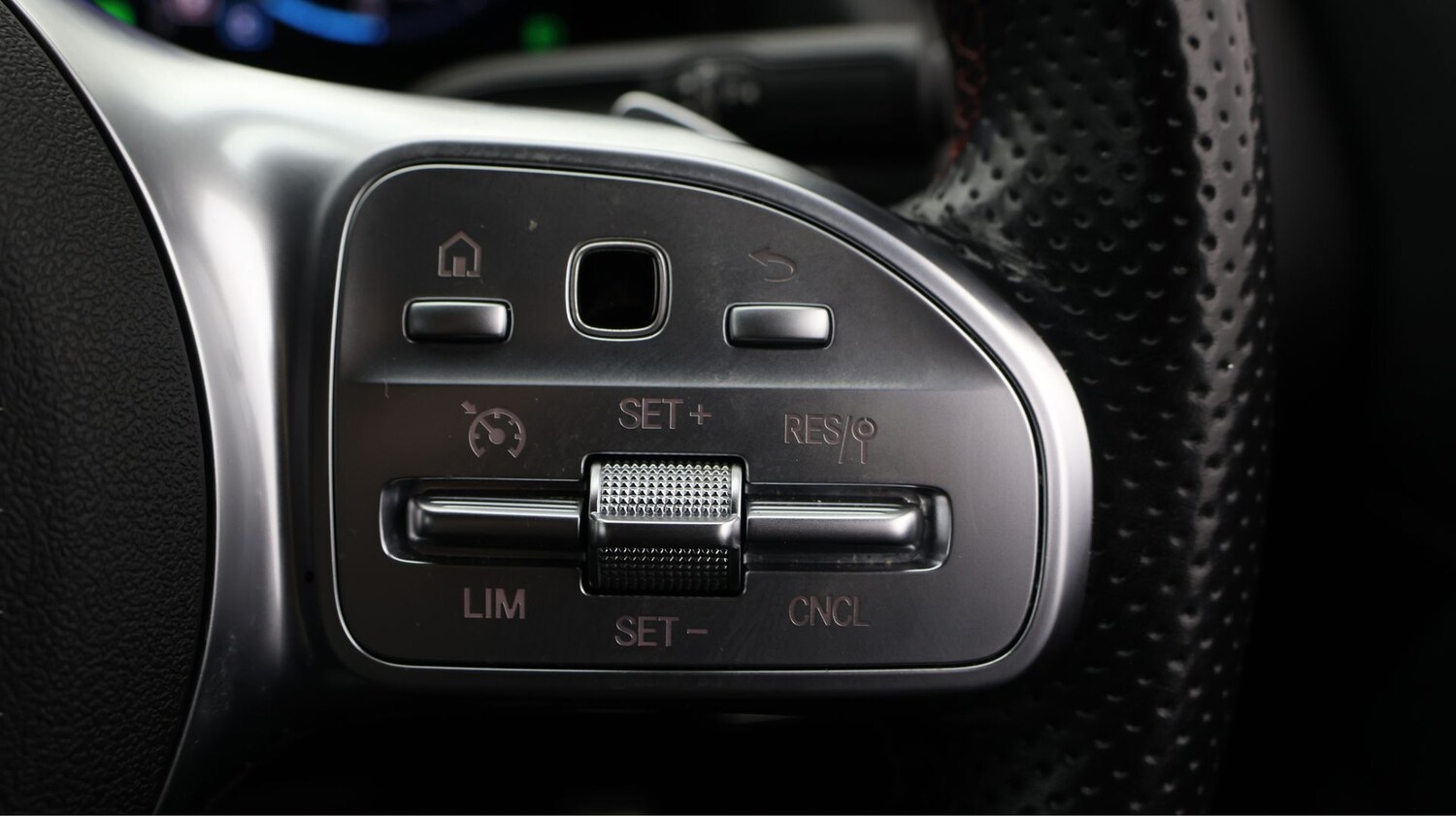 Used Mercedes-Benz GLA 2023 for sale - 77262667: Photo 21