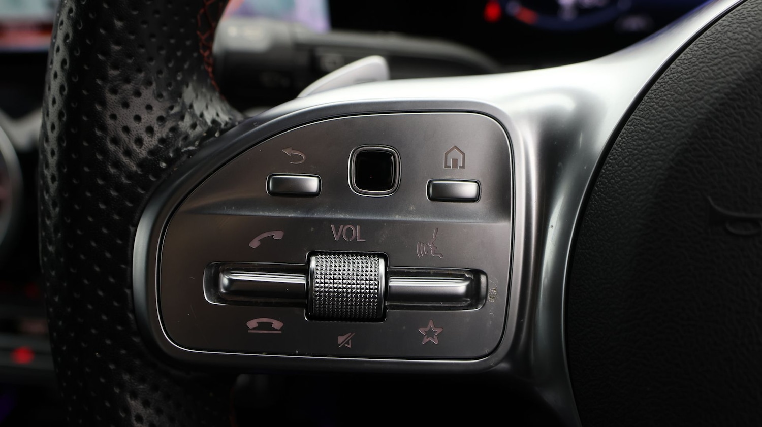 Used Mercedes-Benz GLA 2023 for sale - 77262667: Photo 24