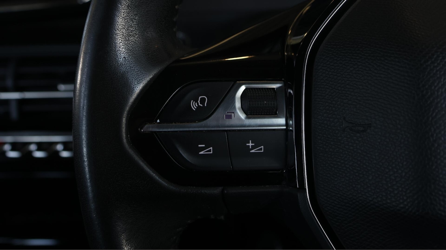 Used Peugeot 208 2023 for sale - 76122837: Photo 23