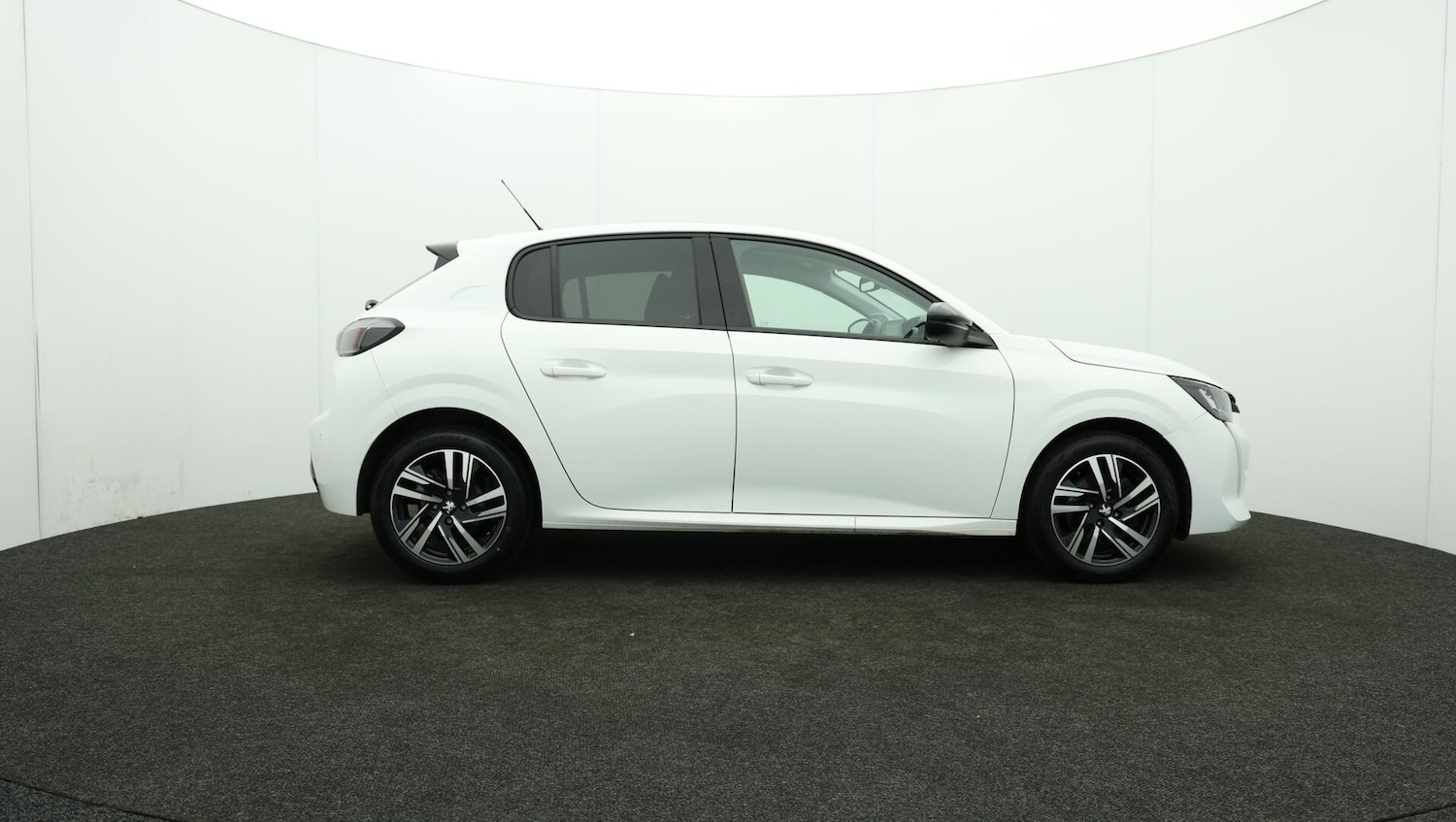 Used Peugeot 208 2023 for sale - 76122837: Photo 41