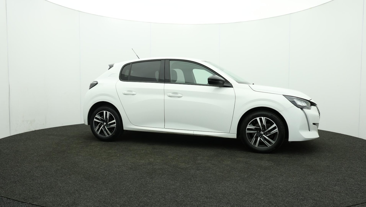 Used Peugeot 208 2023 for sale - 76122837: Photo 44
