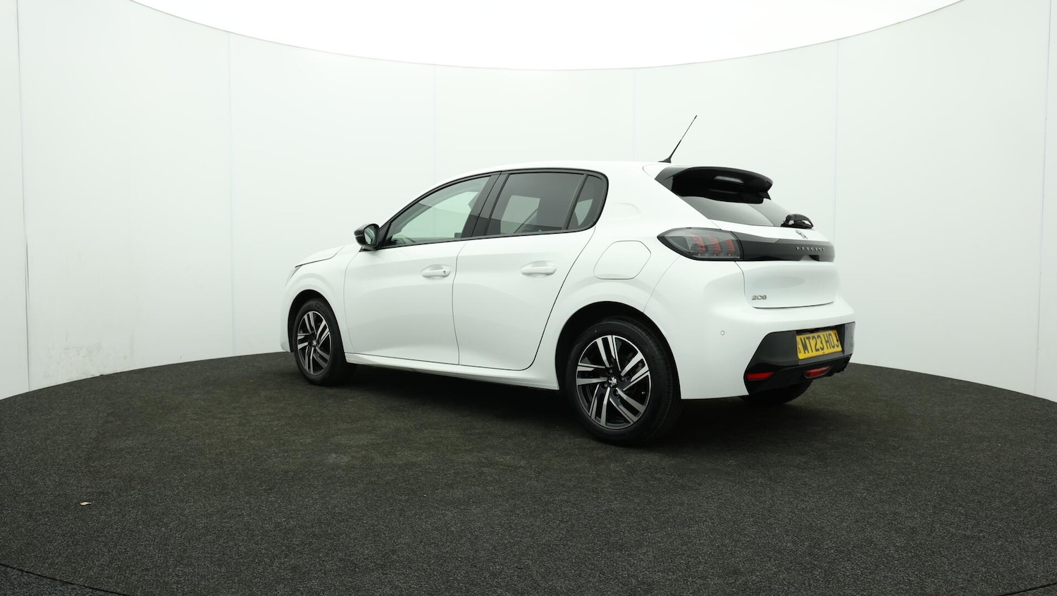 Used Peugeot 208 2023 for sale - 76122837: Photo 77