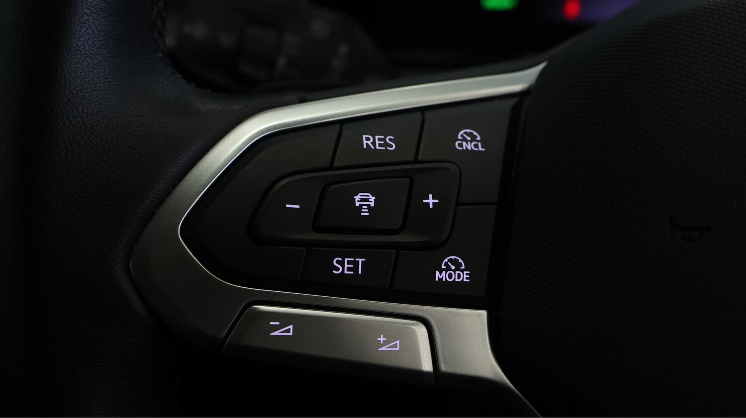 Used Volkswagen Tiguan 2024 for sale - 76521481: Photo 24