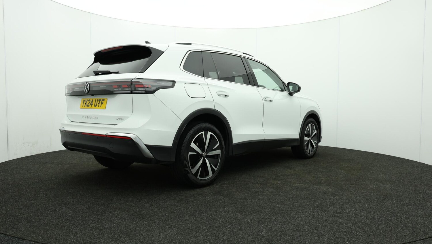 Used Volkswagen Tiguan 2024 for sale - 76521481: Photo 56