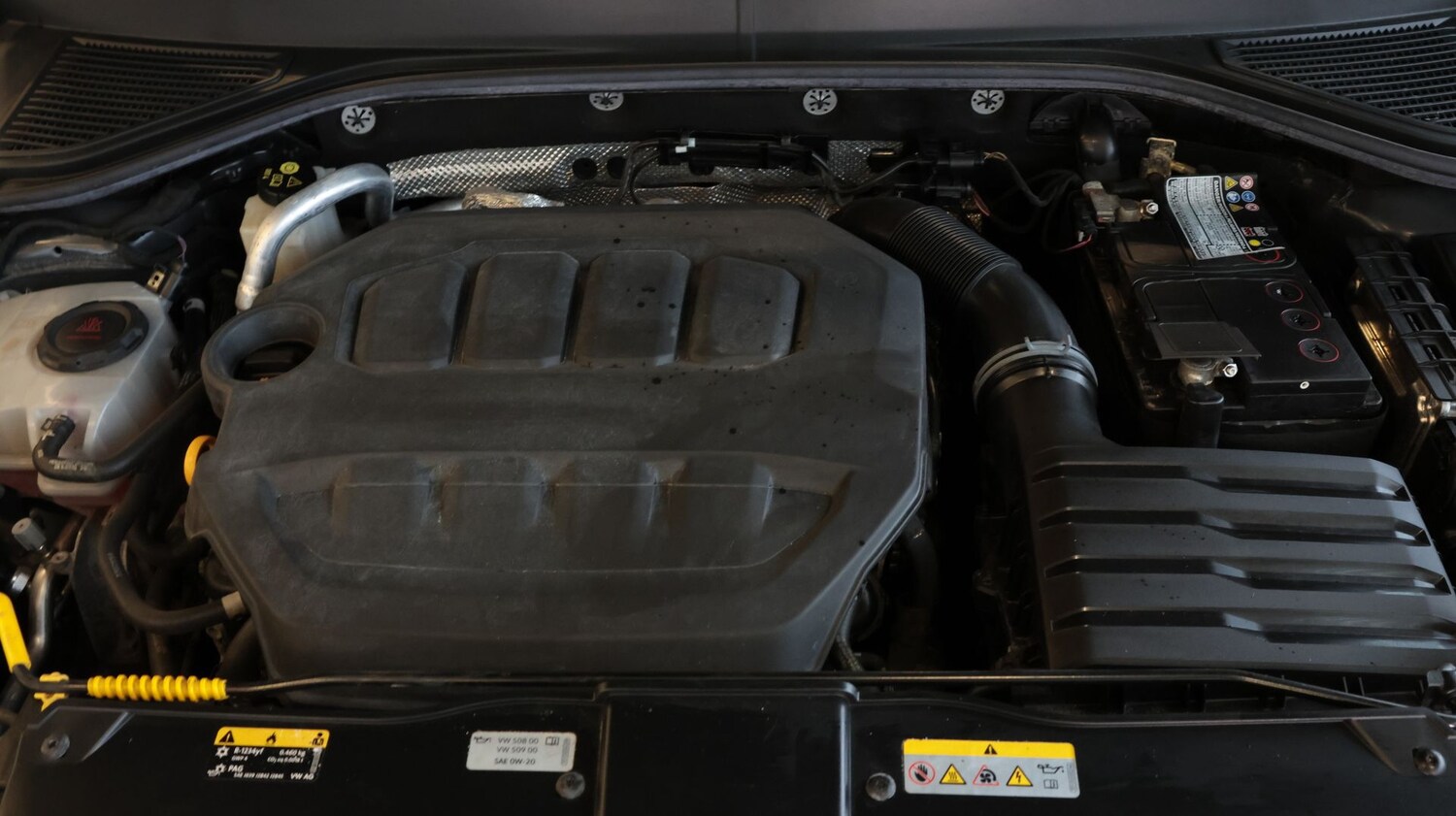 Used Volkswagen T-Roc for sale - 77864636: Photo 19