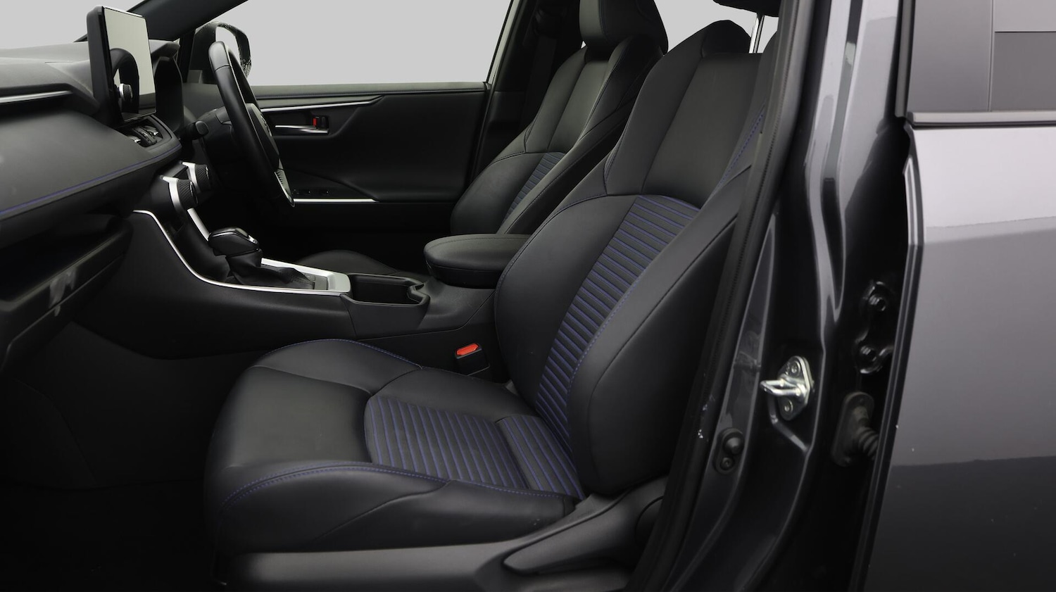 Used Toyota RAV4 2023 for sale - 76381028: Photo 14