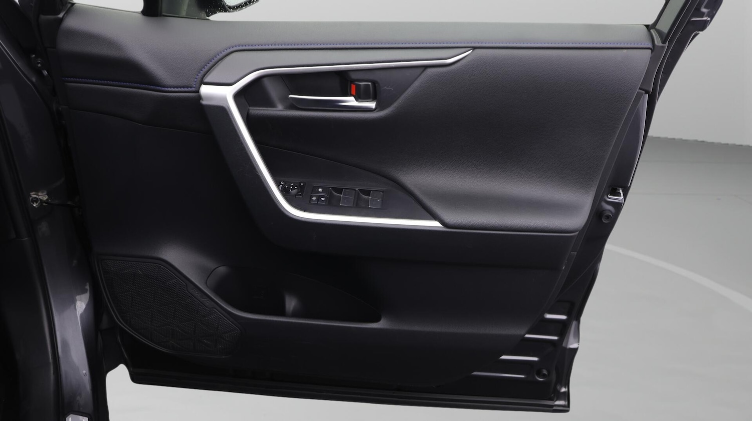 Used Toyota RAV4 2023 for sale - 76381028: Photo 15