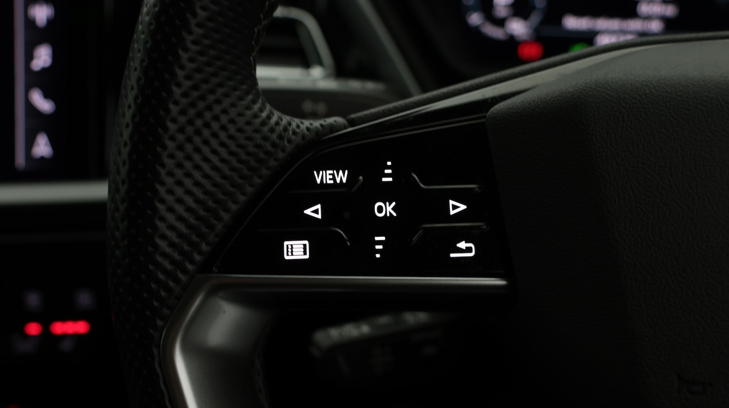 Used Audi Q4 e-tron 2023 for sale - 77652454: Photo 22