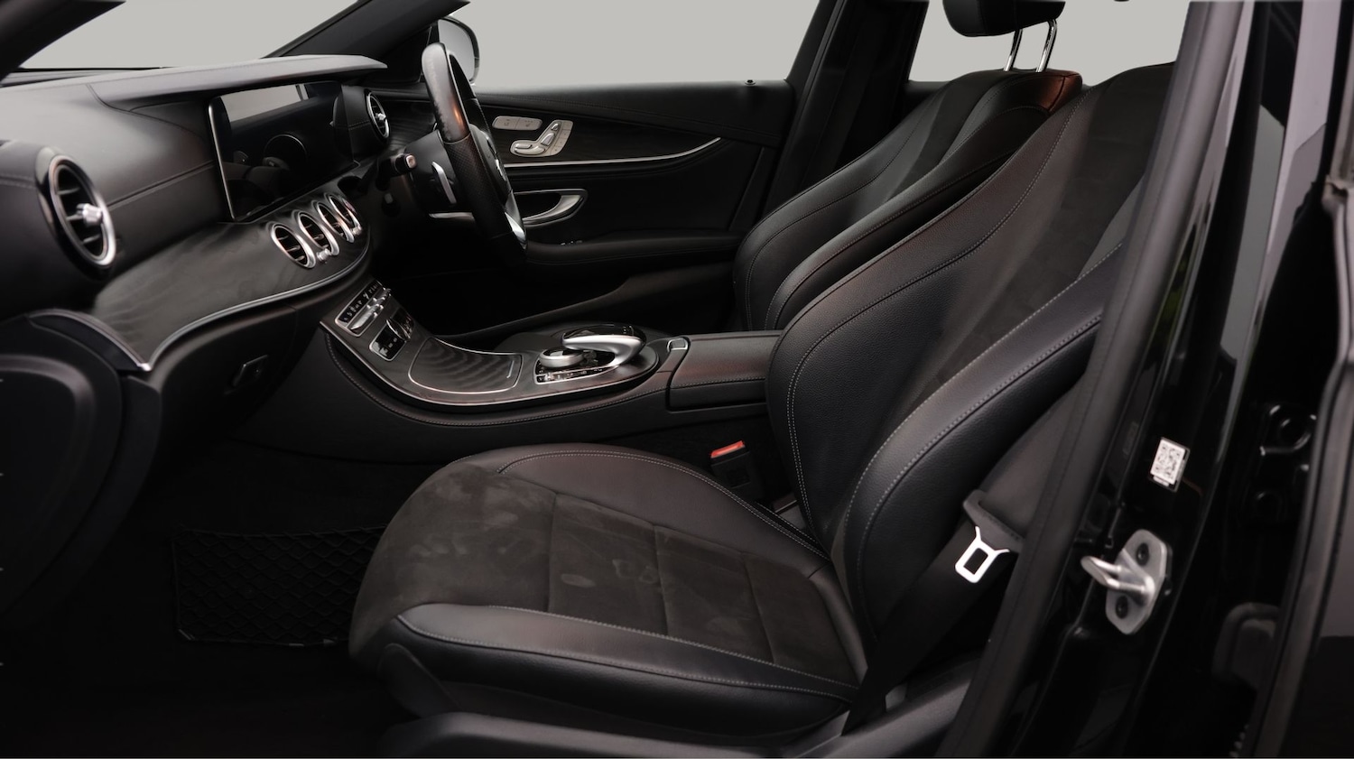 Used Mercedes-Benz E Class 2019 for sale - 78186347: Photo 14