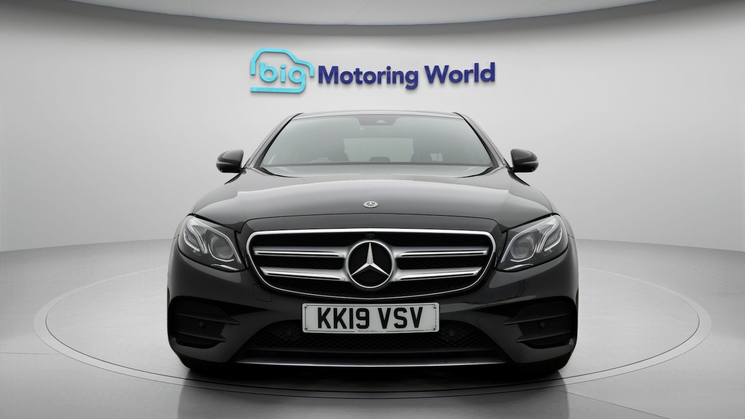 Used Mercedes-Benz E Class 2019 for sale - 78186347: Photo 2