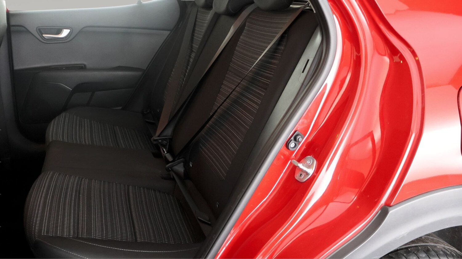 Used Kia Stonic 2023 for sale - 77675891: Photo 15