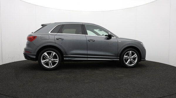 Used Audi Q3 2019 for sale - 75364408: Photo 42