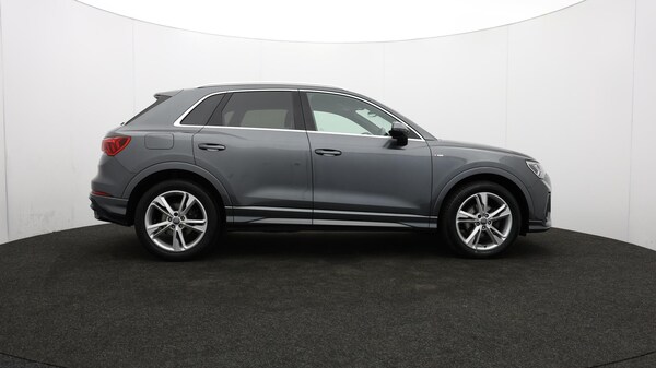 Used Audi Q3 2019 for sale - 75364408: Photo 43