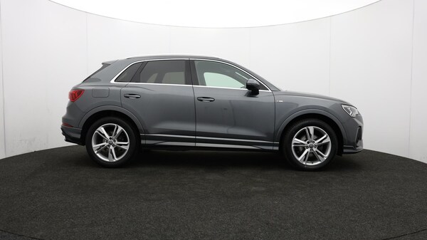 Used Audi Q3 2019 for sale - 75364408: Photo 44