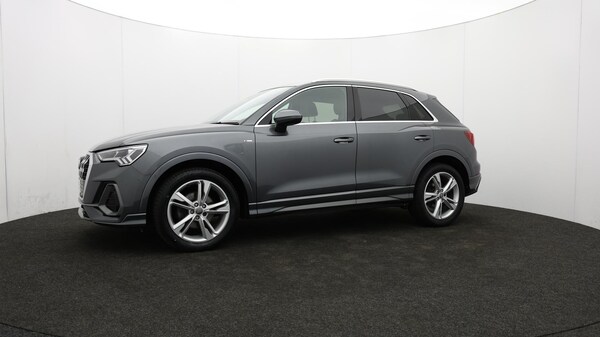 Used Audi Q3 2019 for sale - 75364408: Photo 67