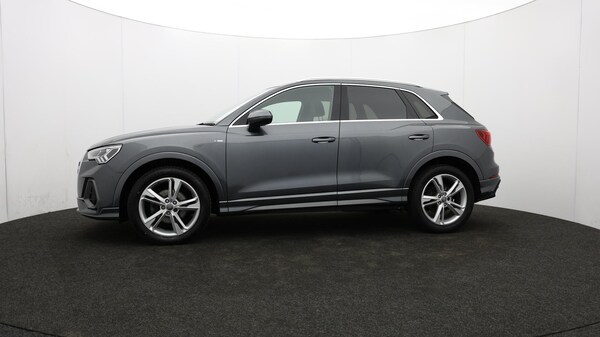 Used Audi Q3 2019 for sale - 75364408: Photo 70