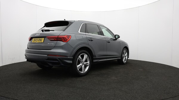 Used Audi Q3 2019 for sale - 75364408: Photo 86
