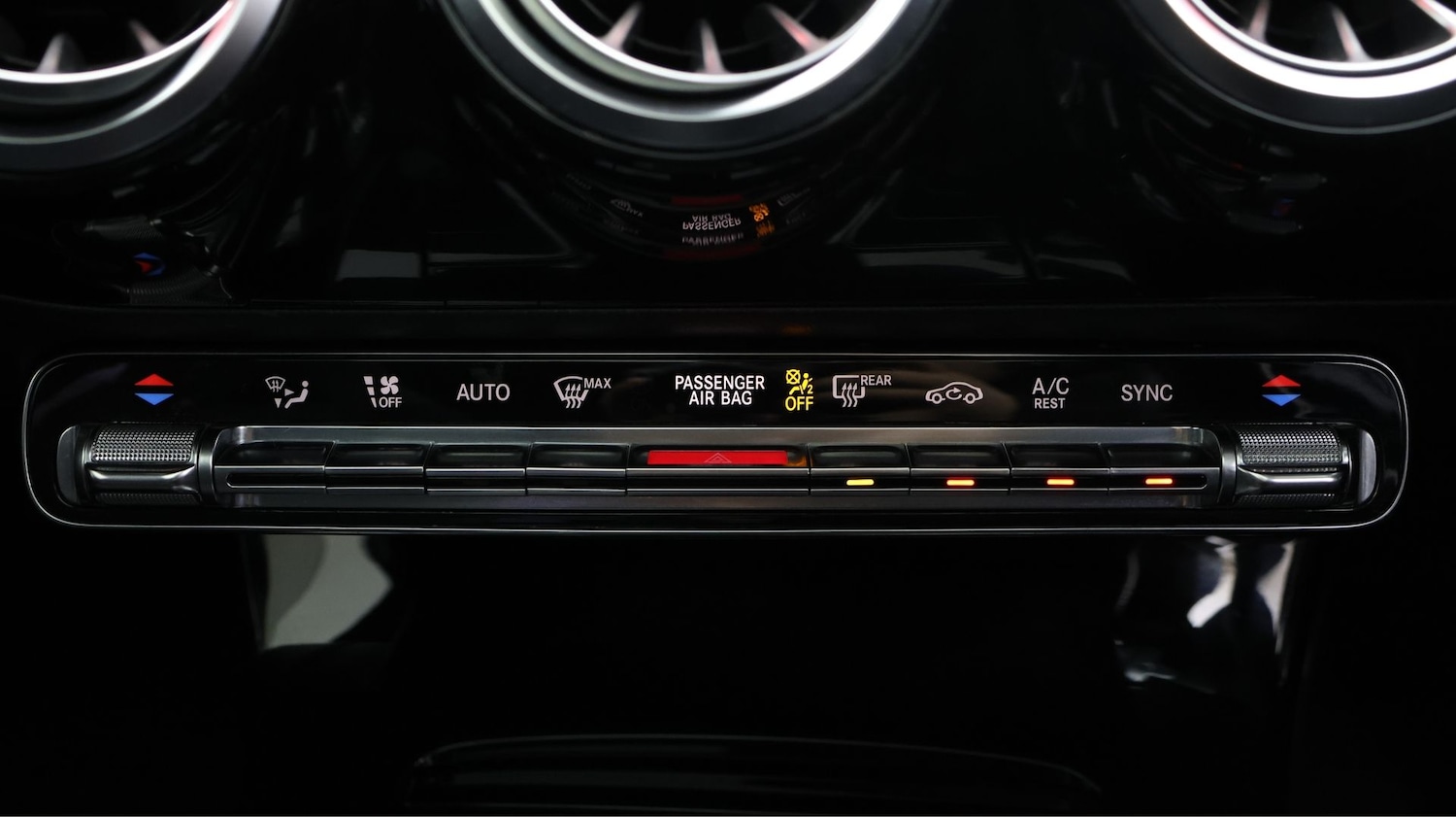 Used Mercedes-Benz A-Class 2018 for sale - 77208650: Photo 12