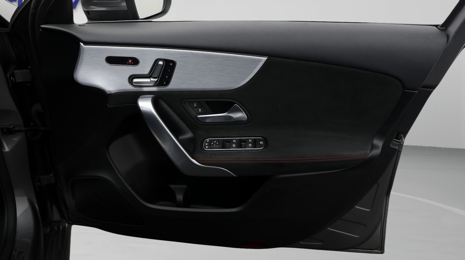 Used Mercedes-Benz A-Class 2018 for sale - 77208650: Photo 15