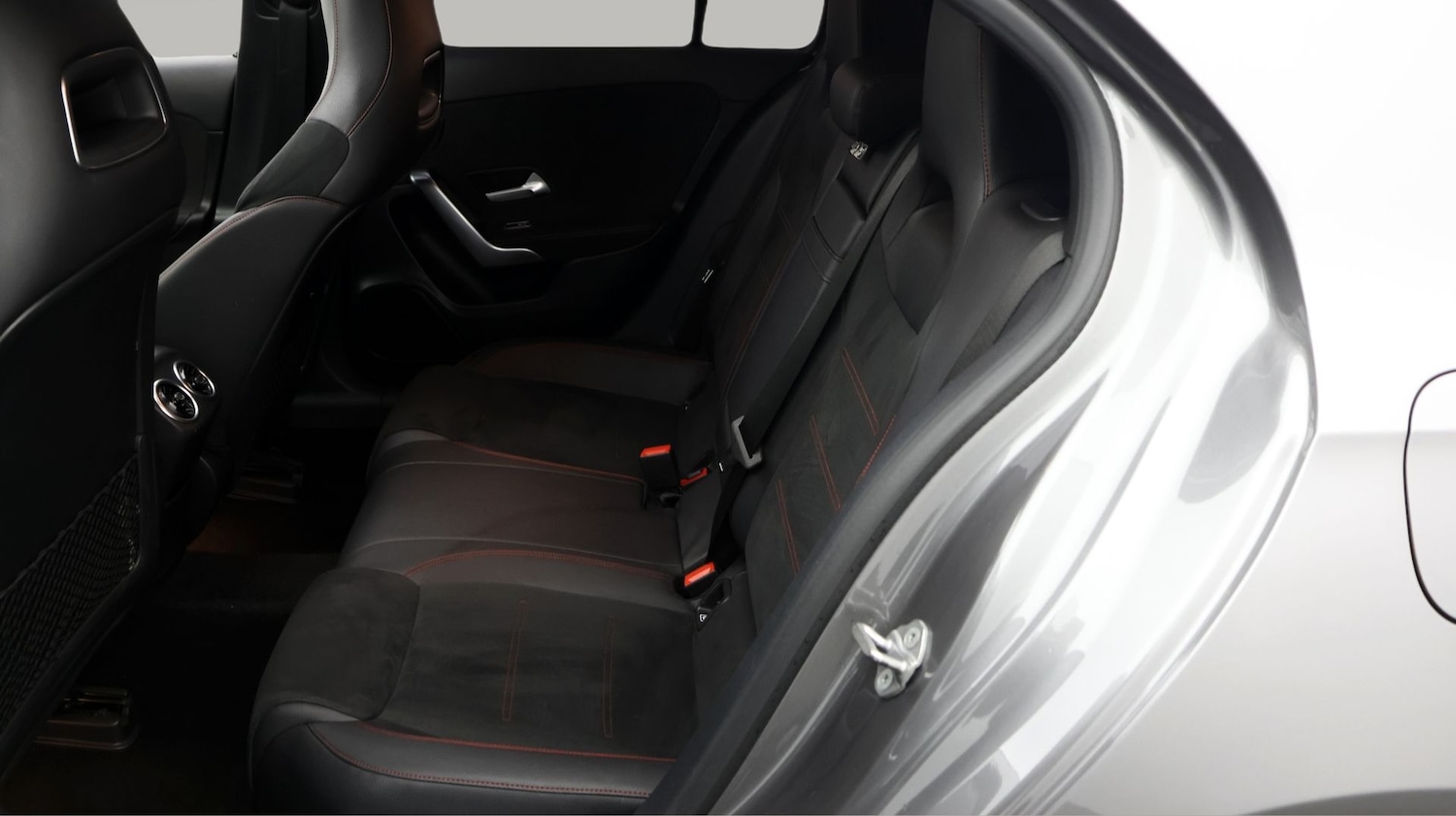 Used Mercedes-Benz A-Class 2018 for sale - 77208650: Photo 16