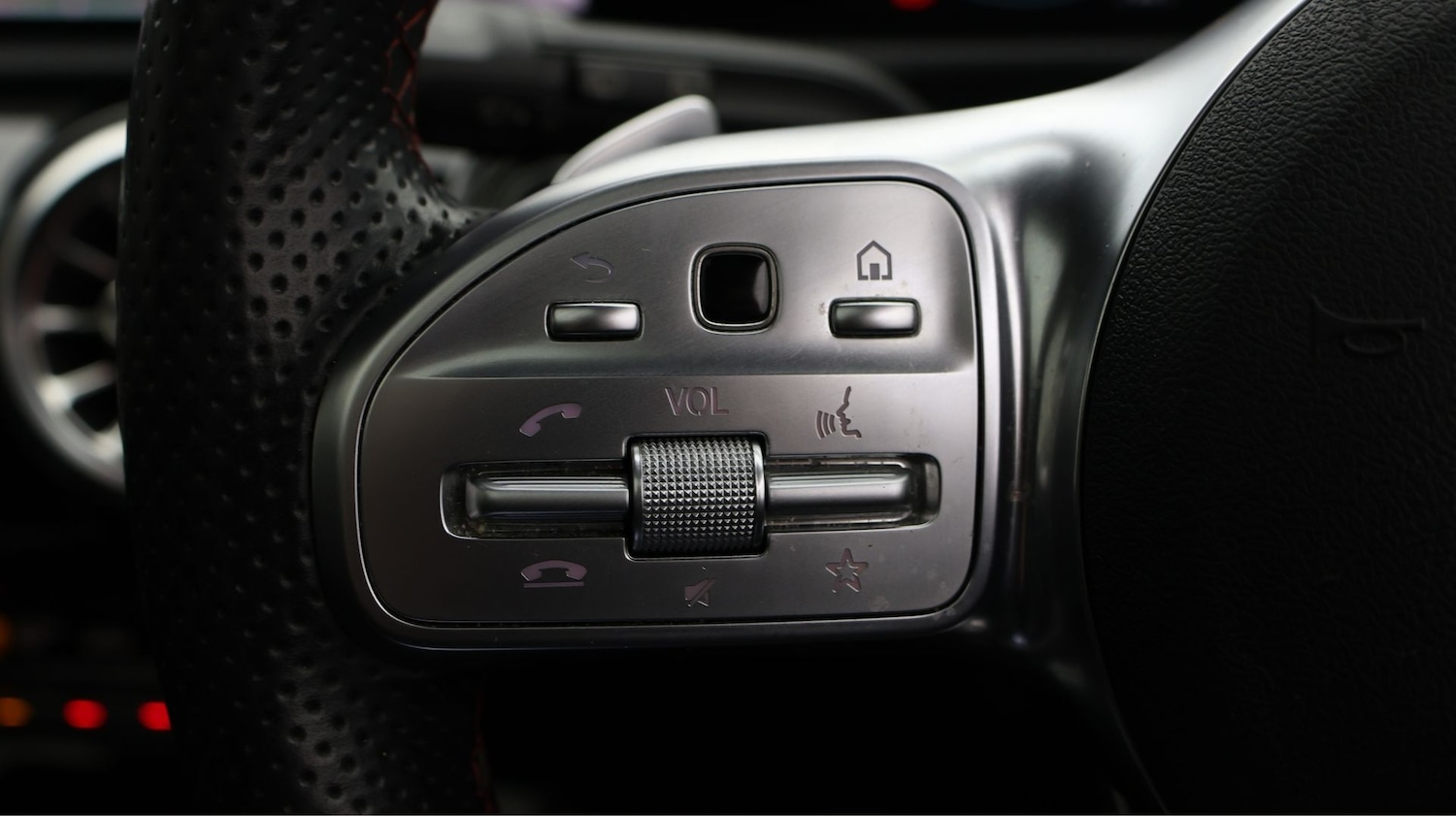 Used Mercedes-Benz A-Class 2018 for sale - 77208650: Photo 22