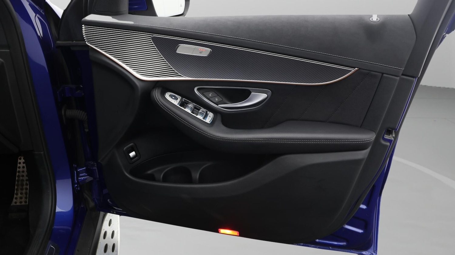 Used Mercedes-Benz EQC 2022 for sale - 76380588: Photo 15