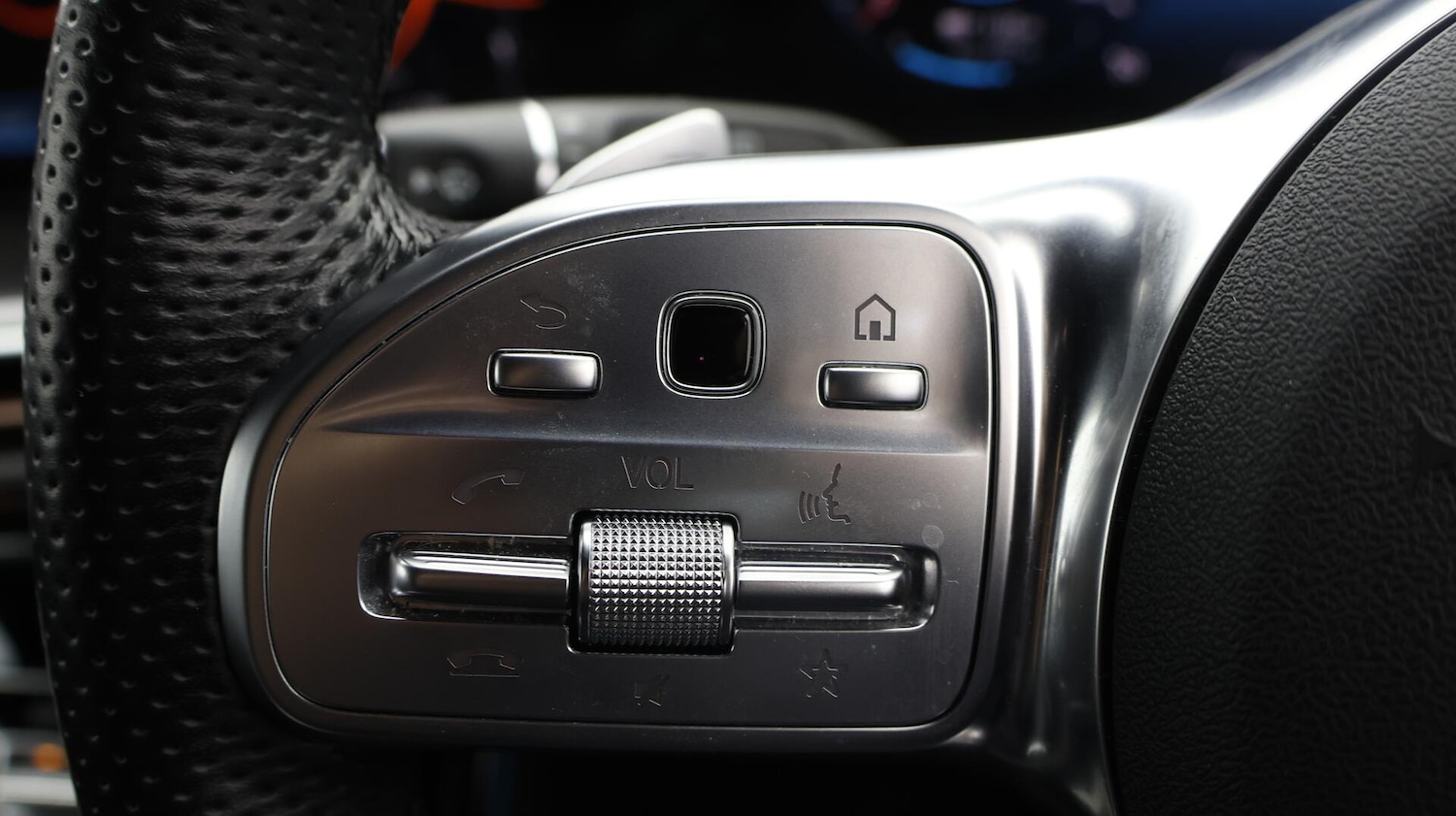 Used Mercedes-Benz EQC 2022 for sale - 76380588: Photo 24