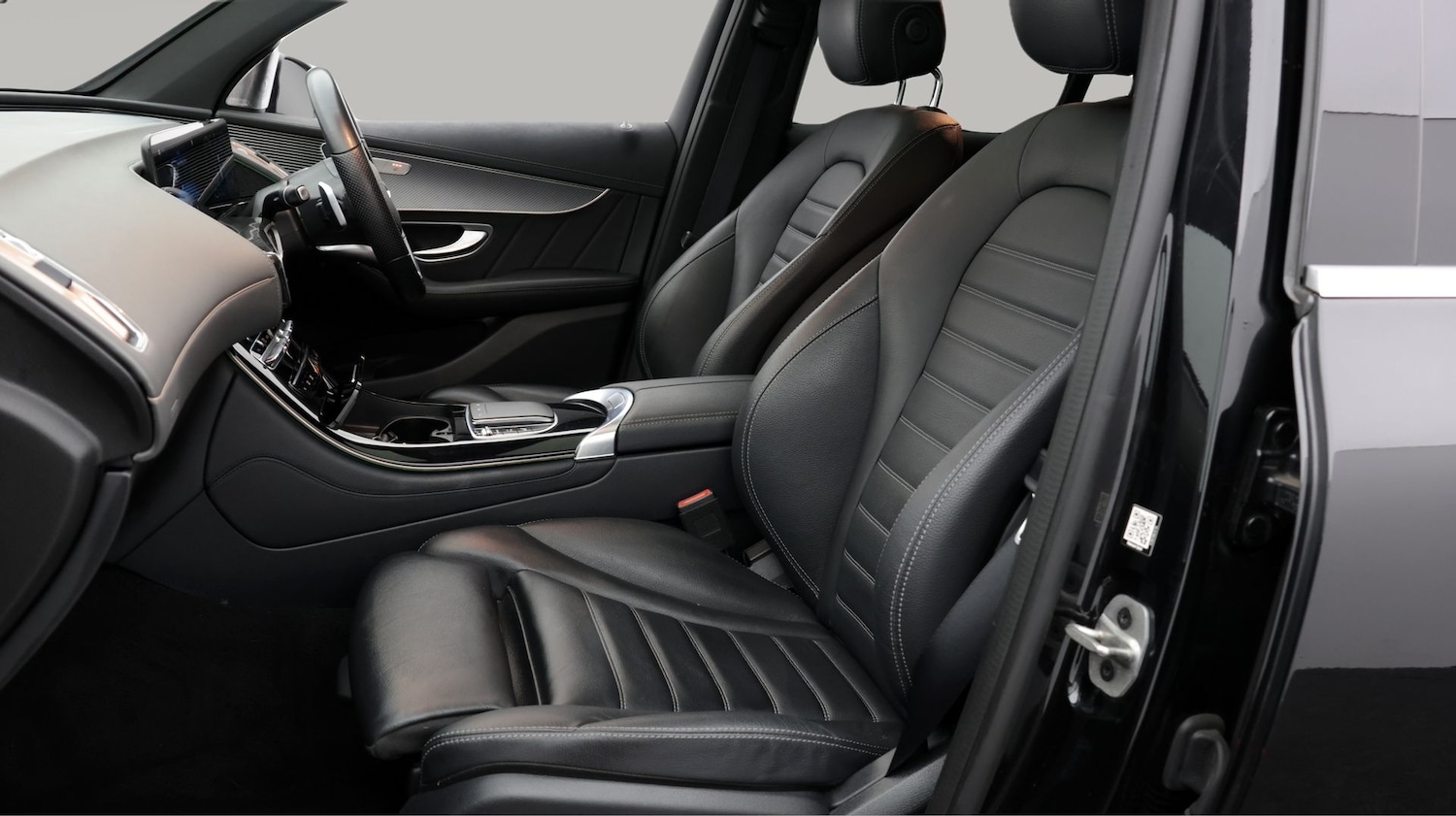 Used Mercedes-Benz EQC 2021 for sale - 77644010: Photo 14