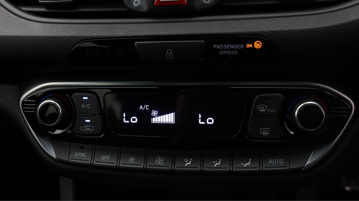 Used Hyundai i30 2019 for sale - 77973620: Photo 12