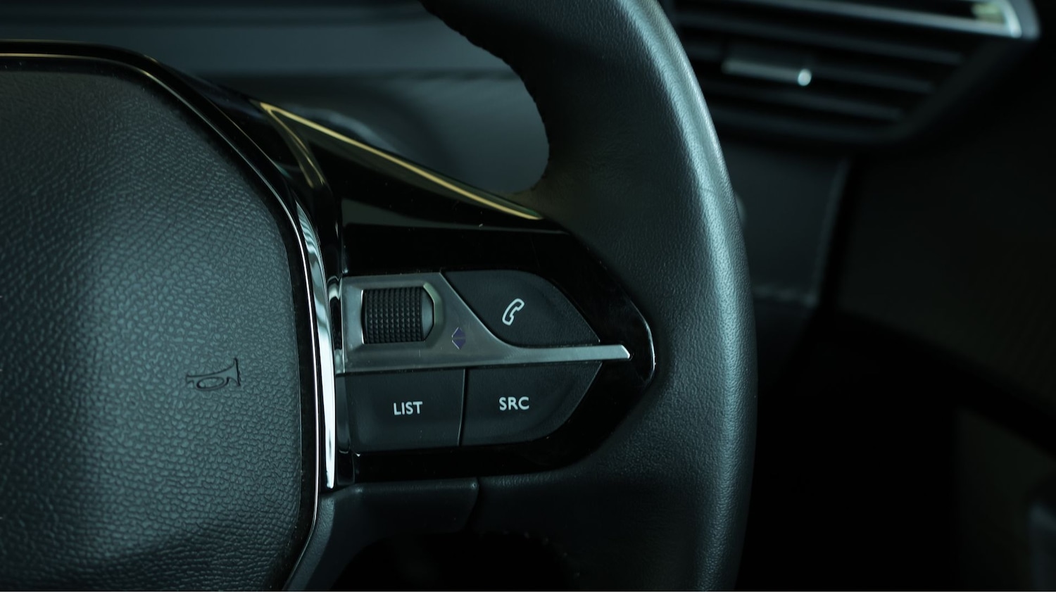 Used Peugeot 2008 2024 for sale - 78046009: Photo 22