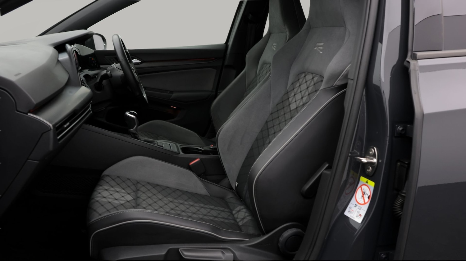 Used Volkswagen Golf 2022 for sale - 77610211: Photo 14