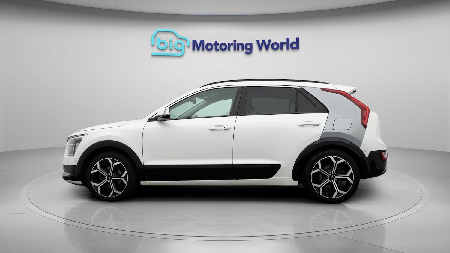 Used Kia Niro 2023 for sale - 78099012: Photo 4