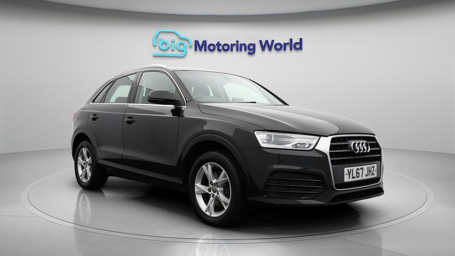 Used Audi Q3 2018 for sale - 76513457: Photo 2
