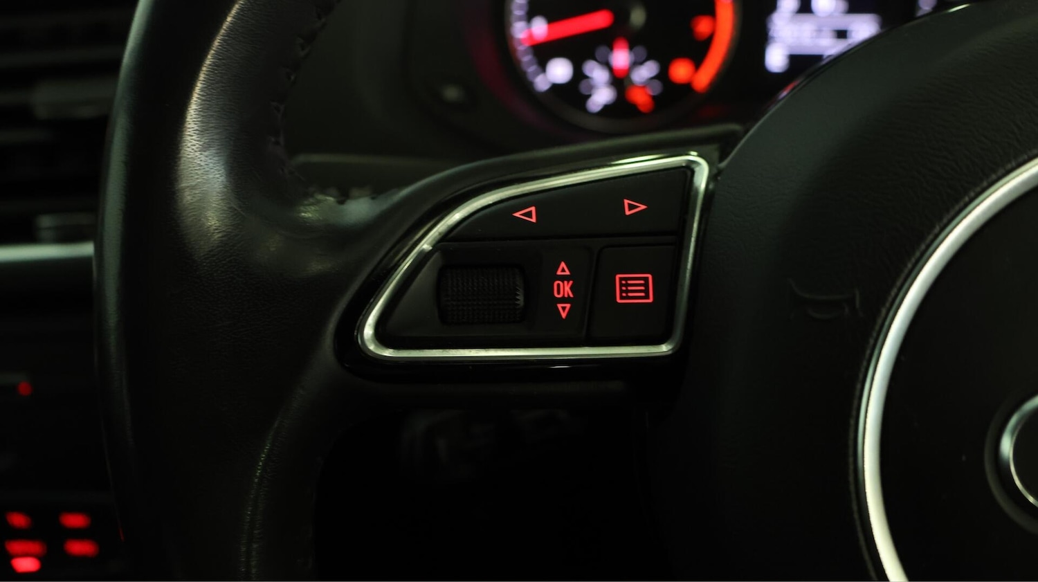 Used Audi Q3 2018 for sale - 76513457: Photo 23