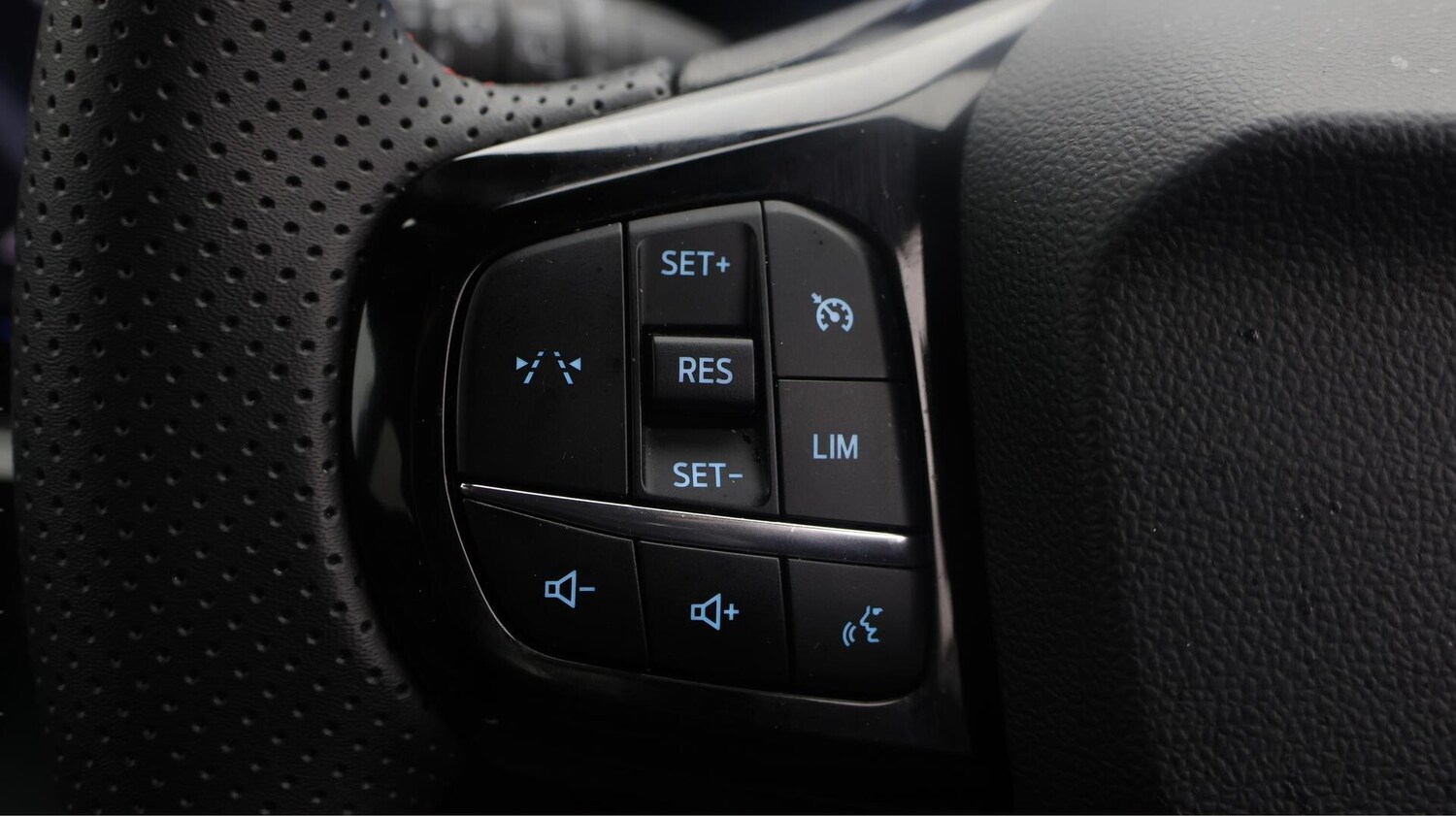 Used Ford Puma 2025 for sale - 76550415: Photo 22