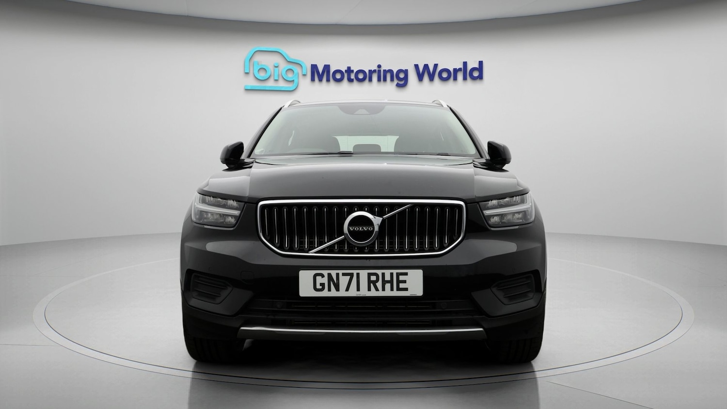 Used Volvo XC40 2021 for sale - 78151780: Photo 2