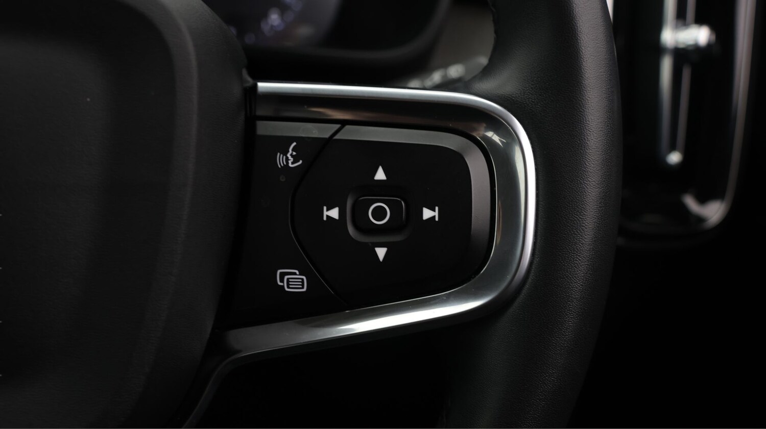 Used Volvo XC40 2021 for sale - 78151780: Photo 21