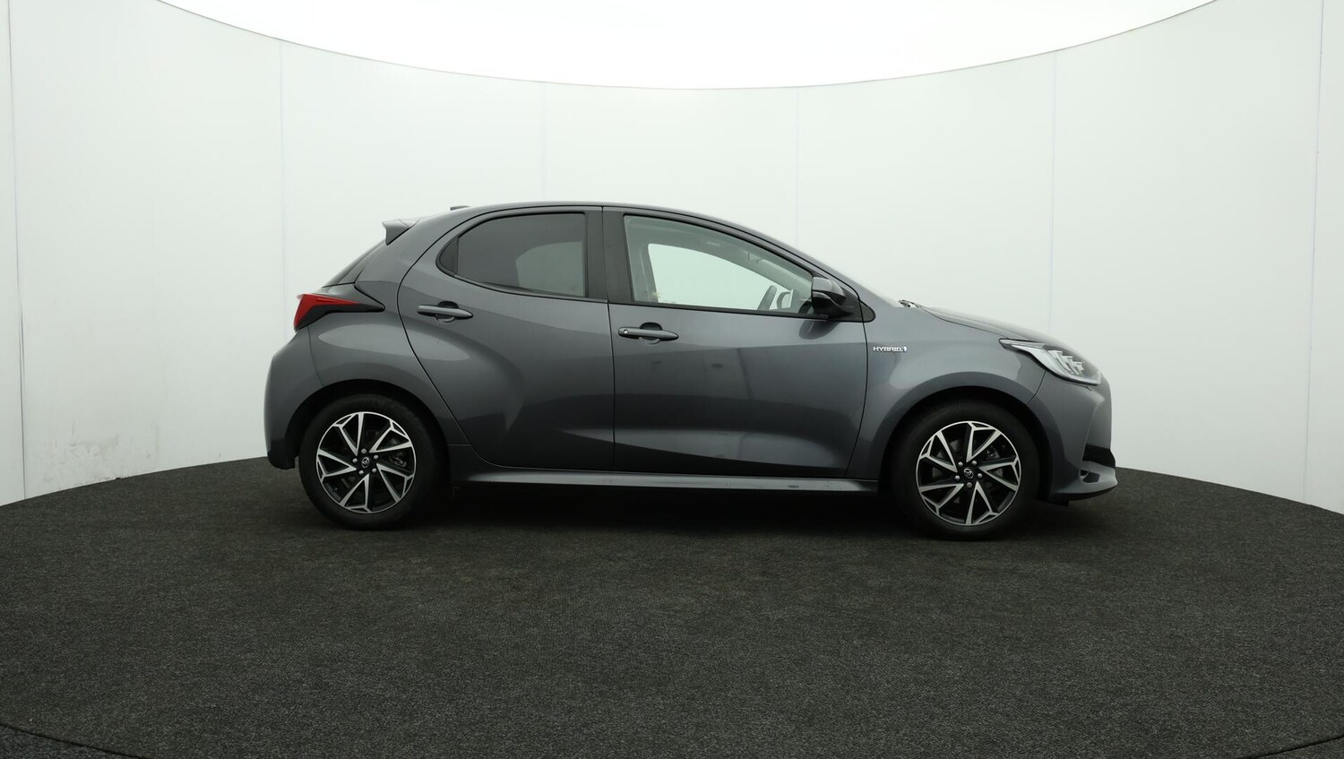 Used Toyota Yaris 2021 for sale - 76084058: Photo 43