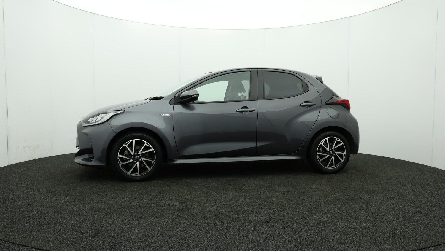 Used Toyota Yaris 2021 for sale - 76084058: Photo 70