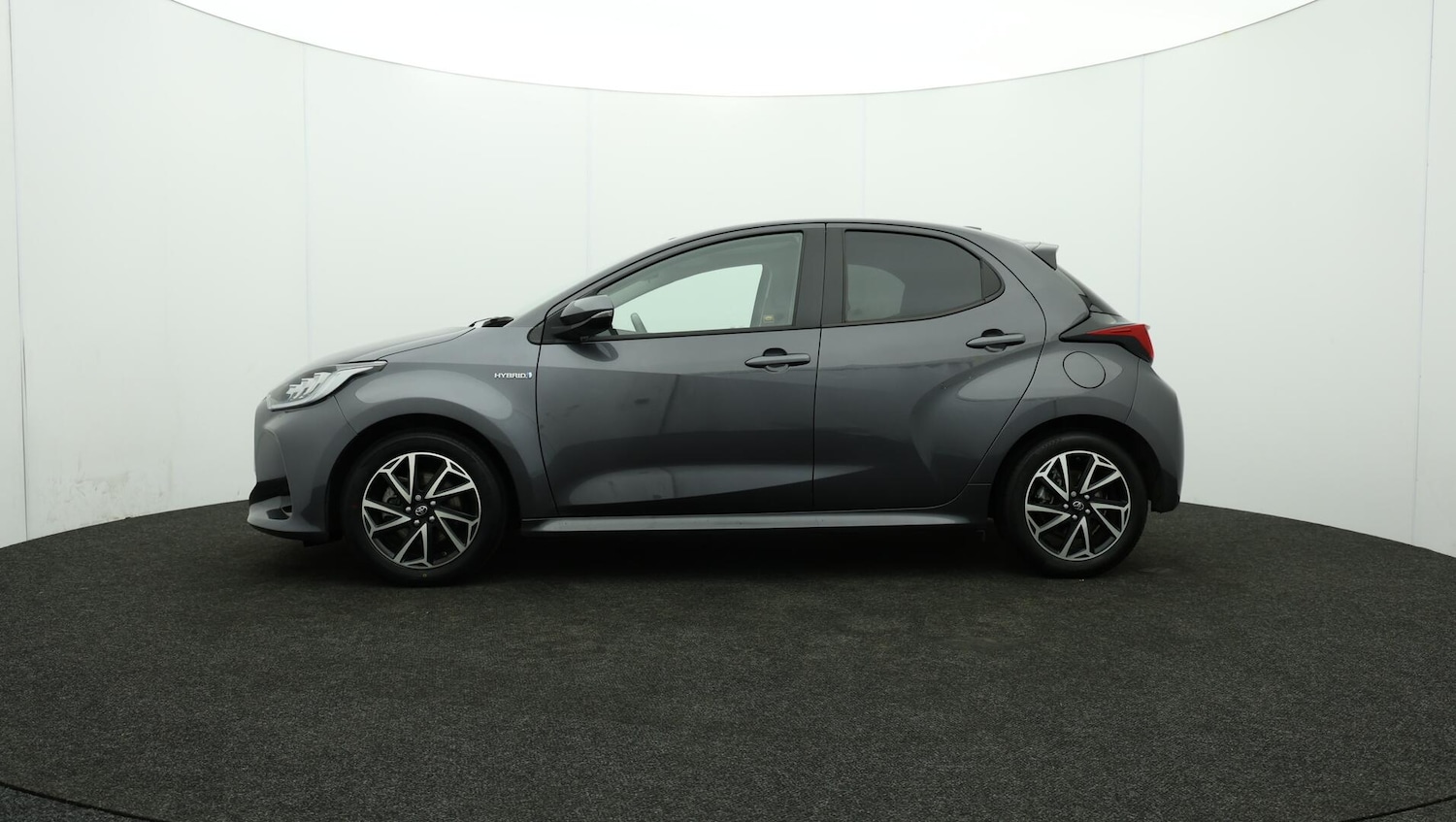 Used Toyota Yaris 2021 for sale - 76084058: Photo 71