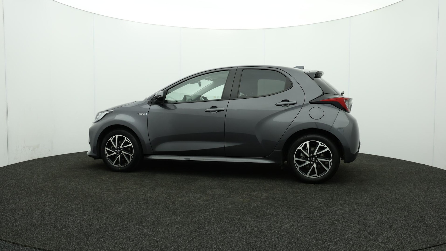 Used Toyota Yaris 2021 for sale - 76084058: Photo 74
