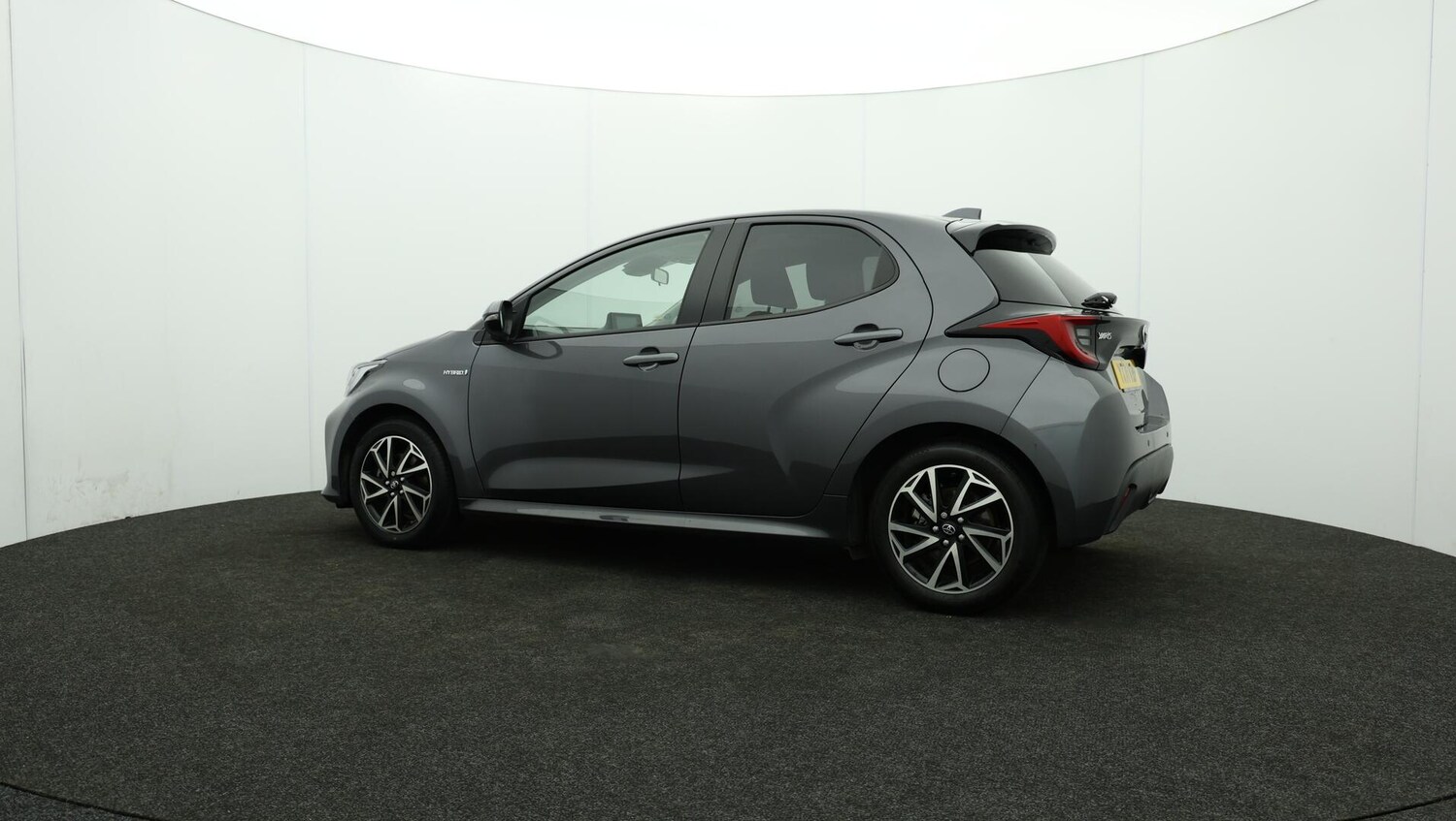 Used Toyota Yaris 2021 for sale - 76084058: Photo 76