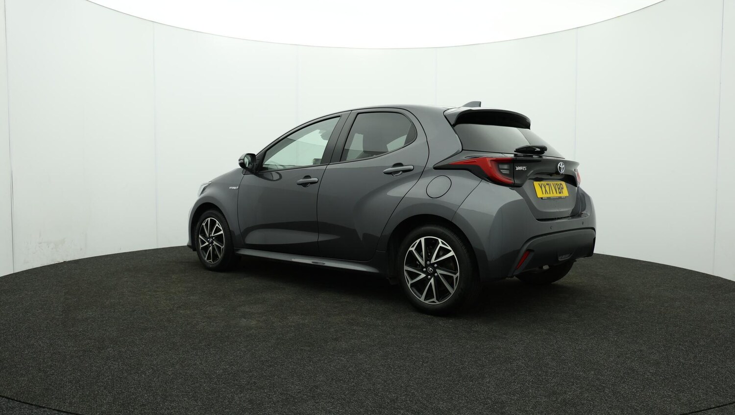 Used Toyota Yaris 2021 for sale - 76084058: Photo 78