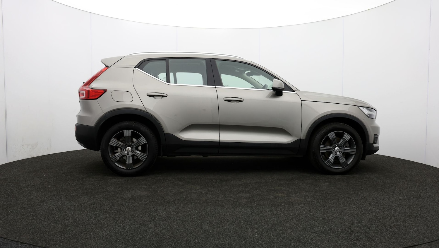 Used Volvo XC40 2020 for sale - 76811488: Photo 33