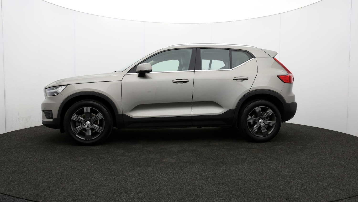 Used Volvo XC40 2020 for sale - 76811488: Photo 62