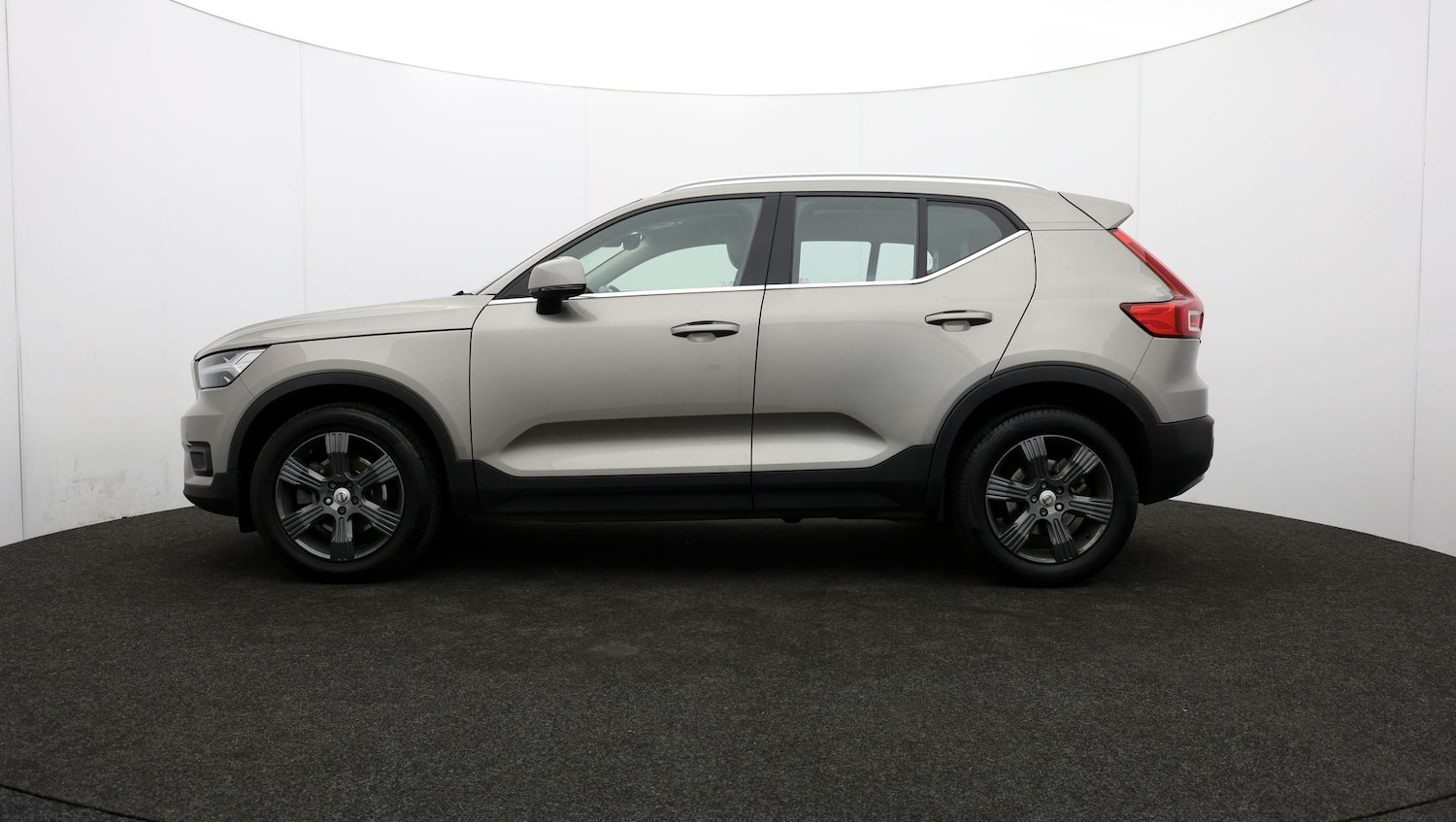 Used Volvo XC40 2020 for sale - 76811488: Photo 63