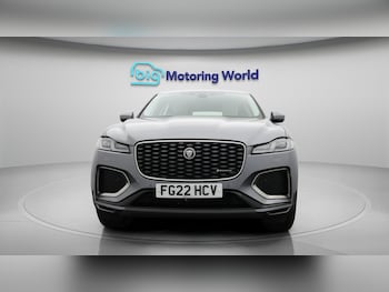 Used Jaguar F-Pace 2022 for sale - 75990530: Photo